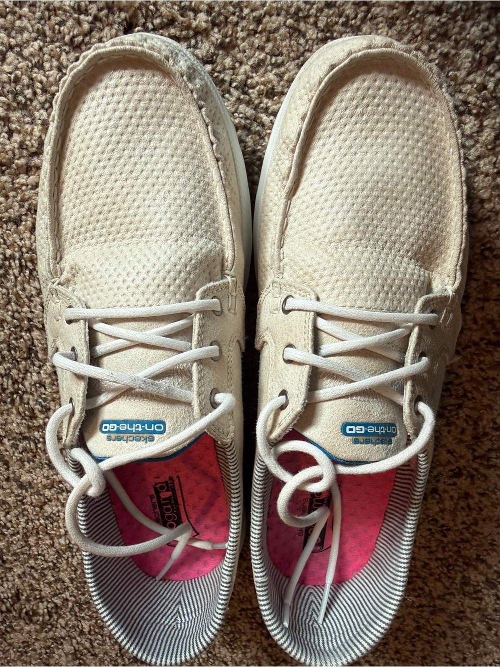 Skechers On-the-GO Flex Cream Canvas Boat Shoes - Size 10, Worn Once